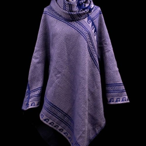 Oak wren Poncho from Luna Twilight Festival