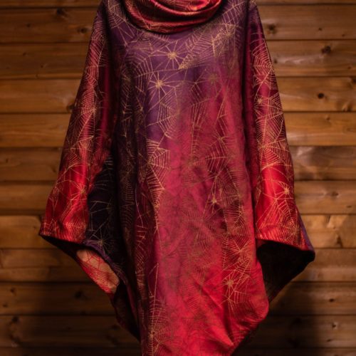 Oak Wren Poncho from Spellweaver Ember Gossamer