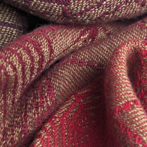 Slingamebobs necklace from Spellweaver Ember Gossamer