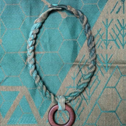 Slingamebobs necklace from Spellweaver Evergreen Geode